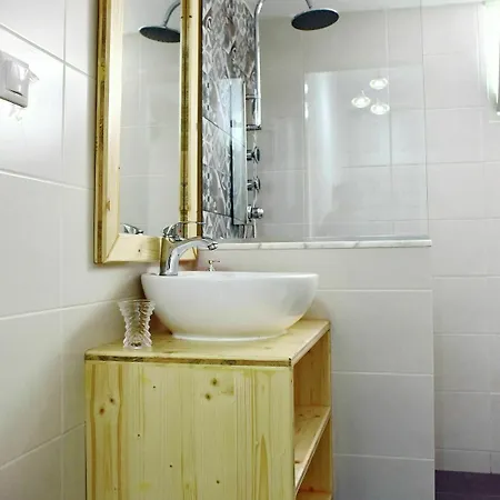 Mariza 1920 Apartment