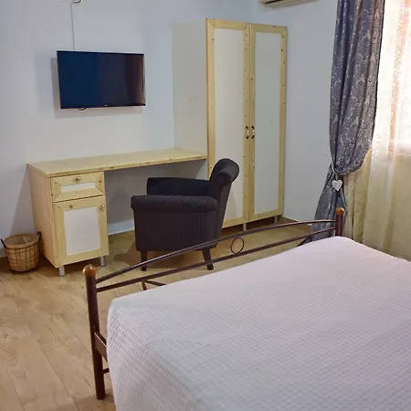 Apartment Mariza 1920 *